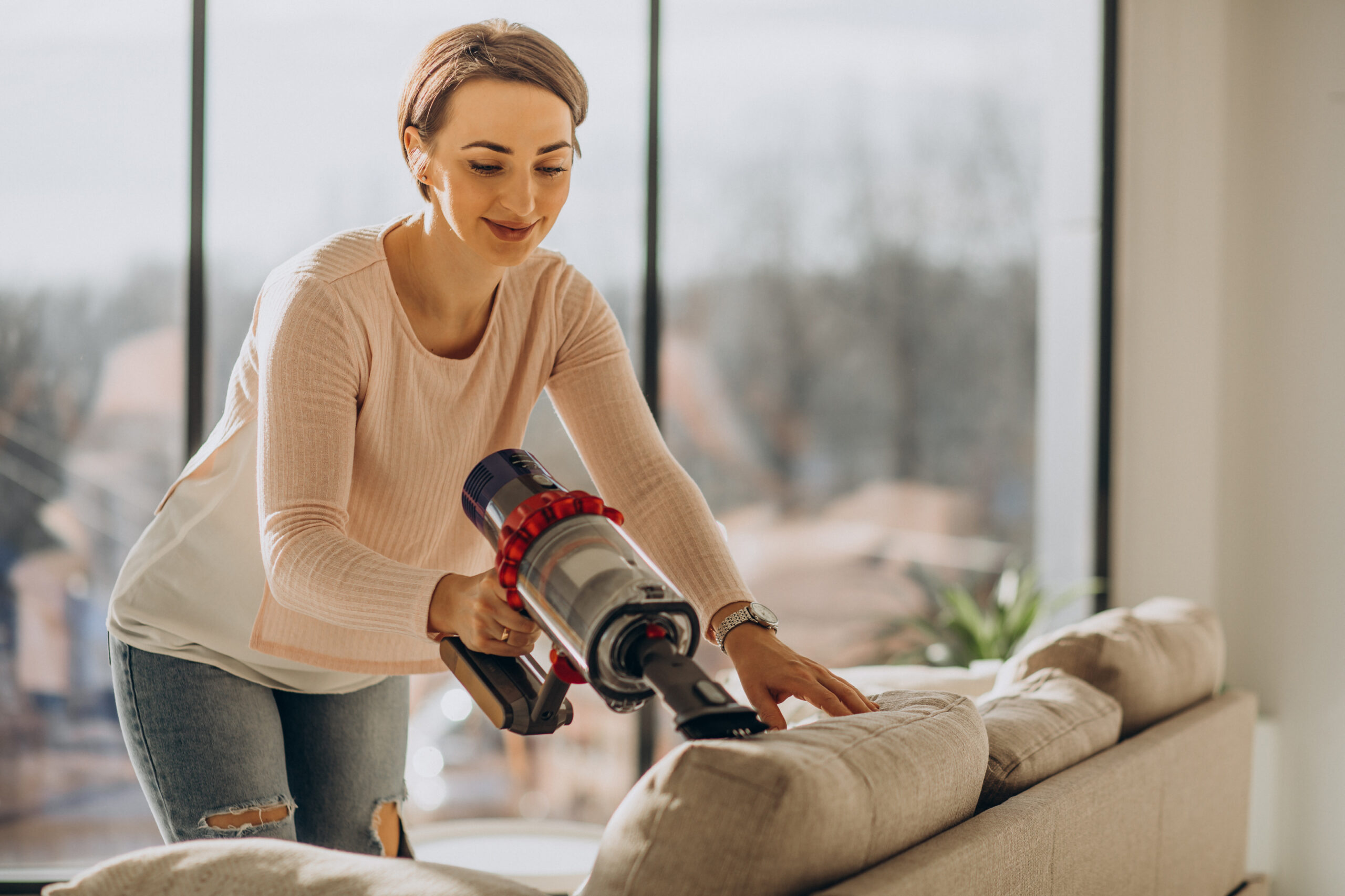 The Pros and Cons of Owning a Dyson Cordless Vacuum